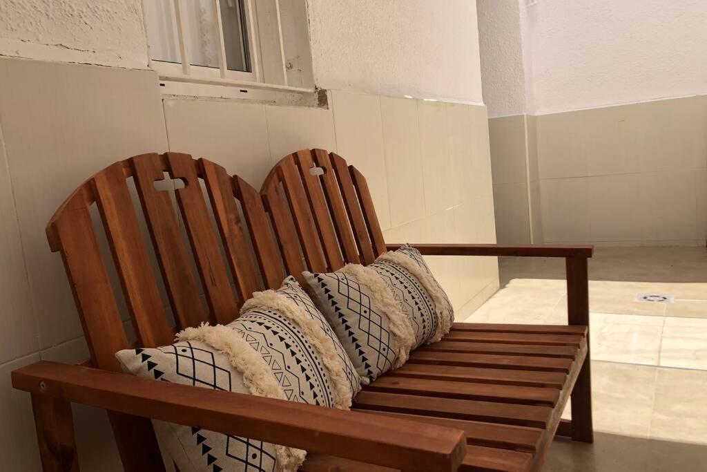 埃斯普卢加·德·隆布雷格M4 Cool Terrace. 1 Min To Metro. 15 Min To Center公寓 外观 照片